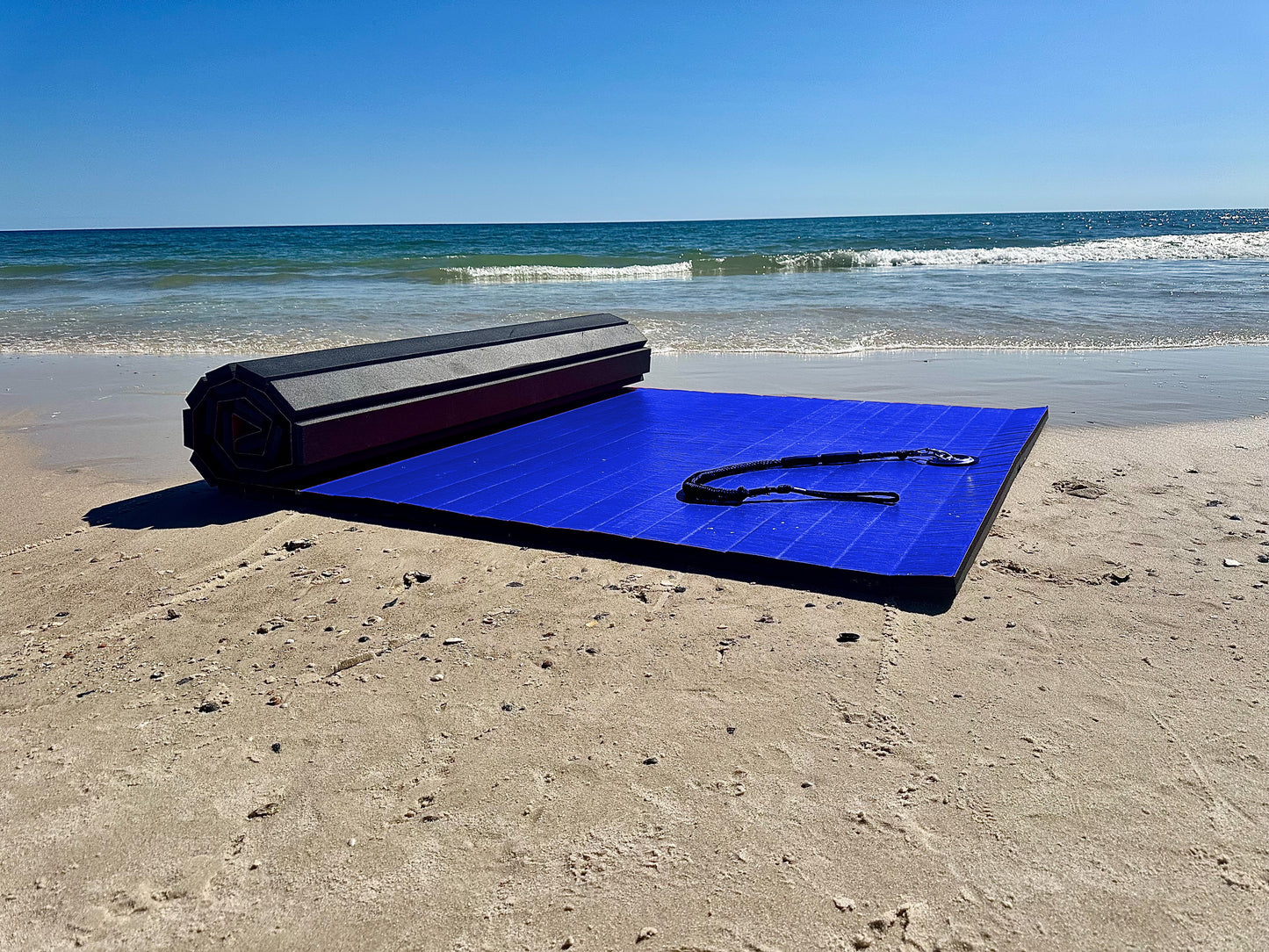 Blue Floatease Easy-Roll Marine Mat