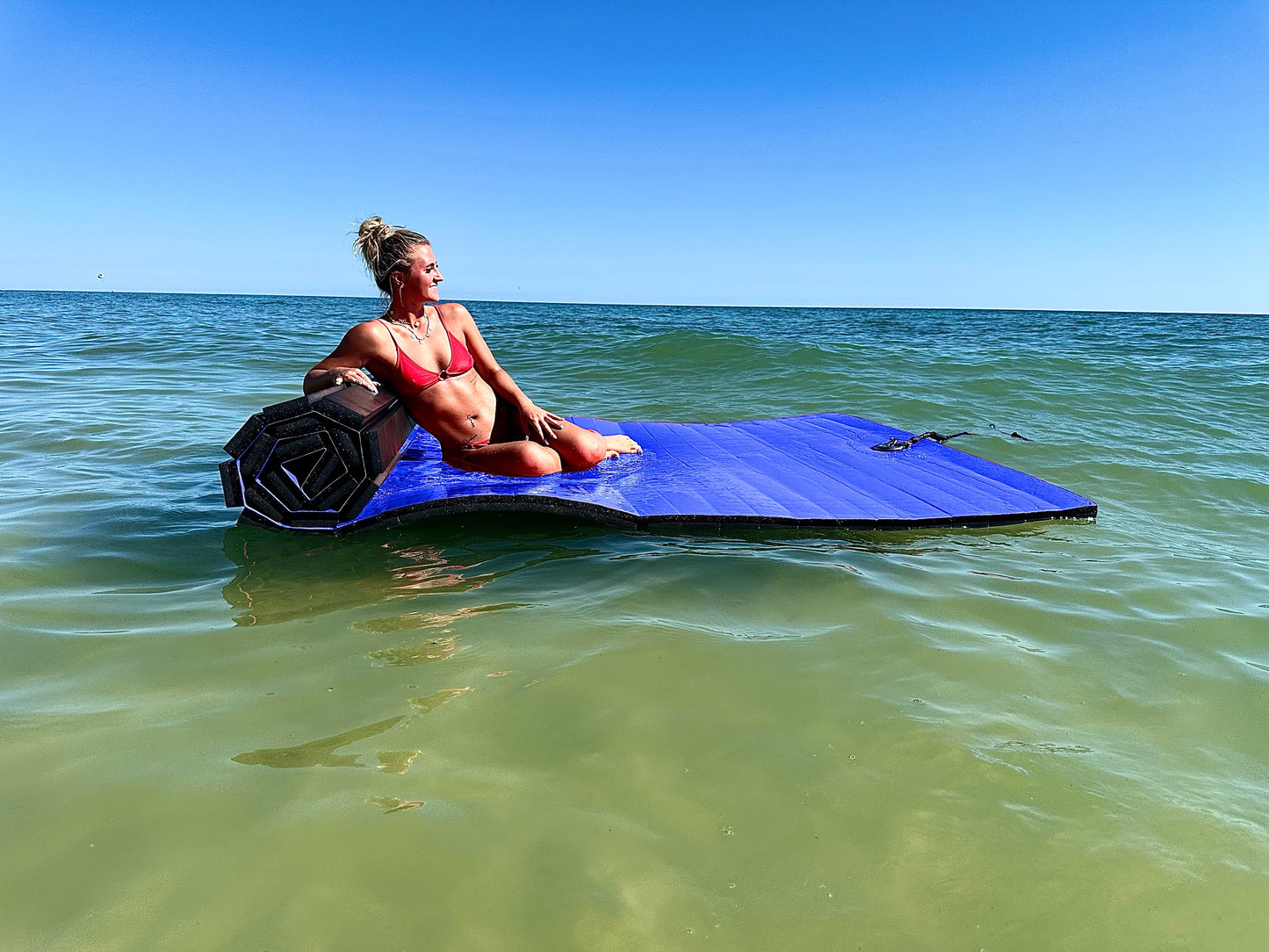 Blue Floatease Easy-Roll Marine Mat