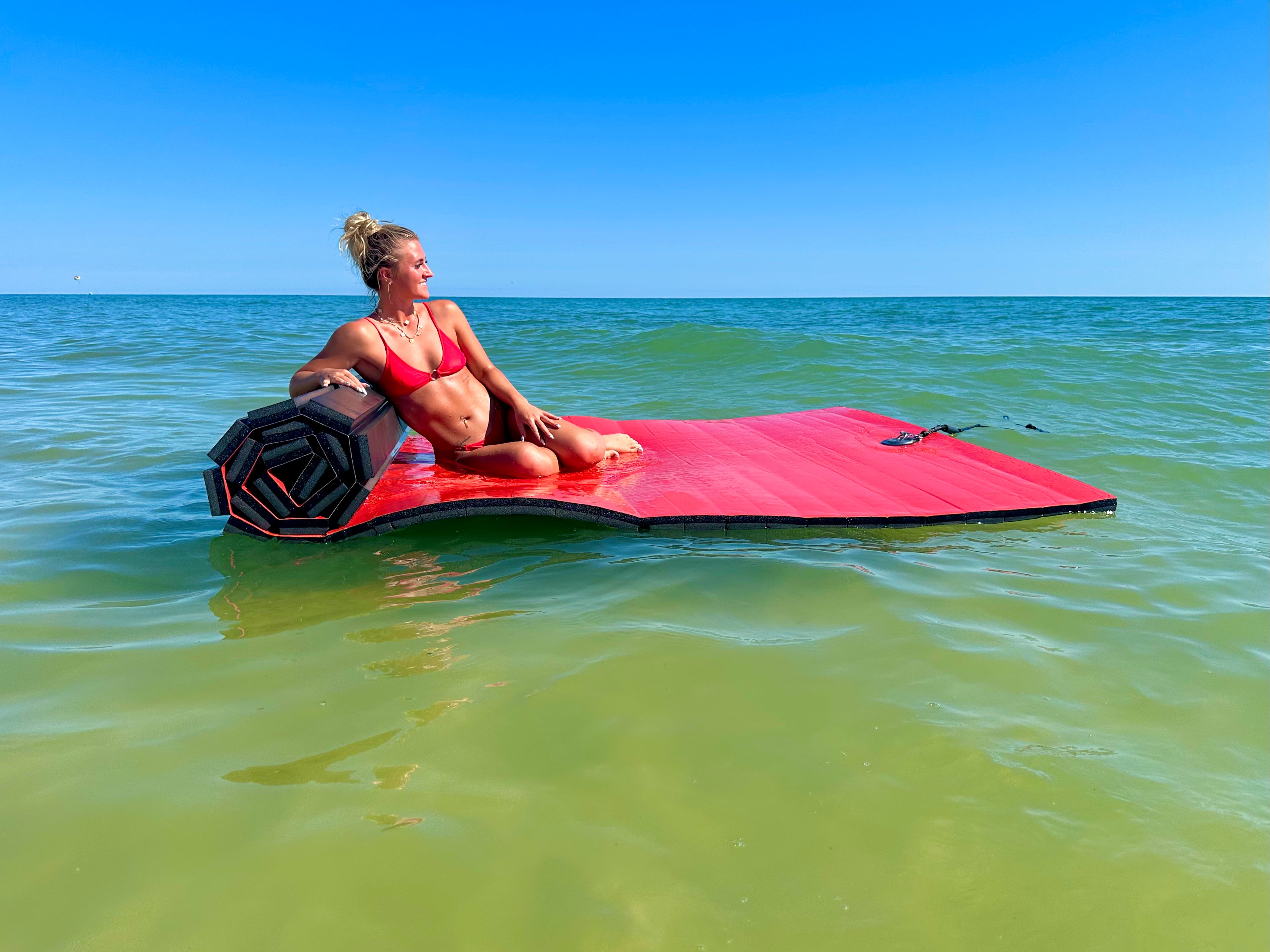 Red EZ Roll Marine Mat